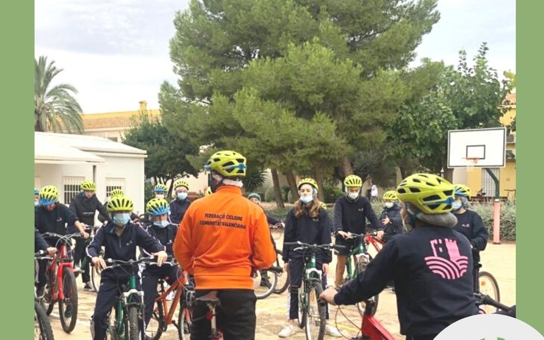 Aula ciclista llega a la EFA Torrealedua